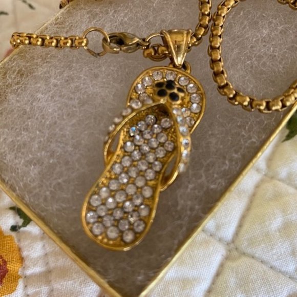 14 KT GF * RHINESTONE FLIP FLOP 1-1/2" pendant & 16" box chain * NWOT * - Picture 3 of 4
